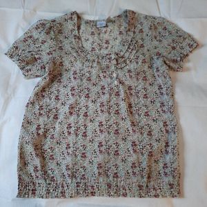 Essential DDC Missy Tiny Floral Print on Cream Peasant Blouse Ladies Medium